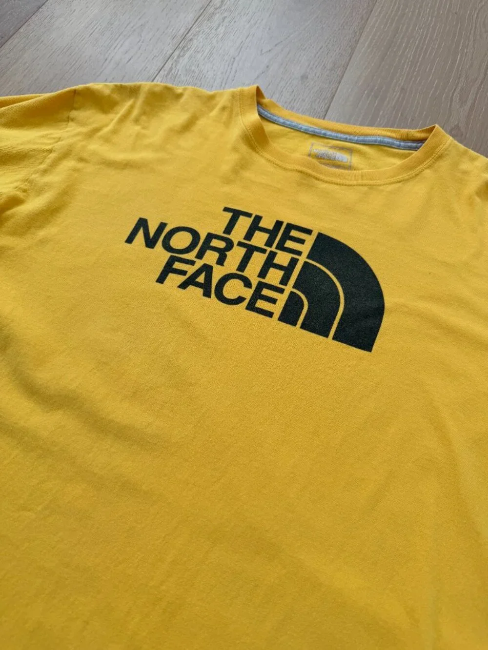 The North Face T-Shirt Men Large Gold Yellow Black Half Dome Graphic Tee Classic